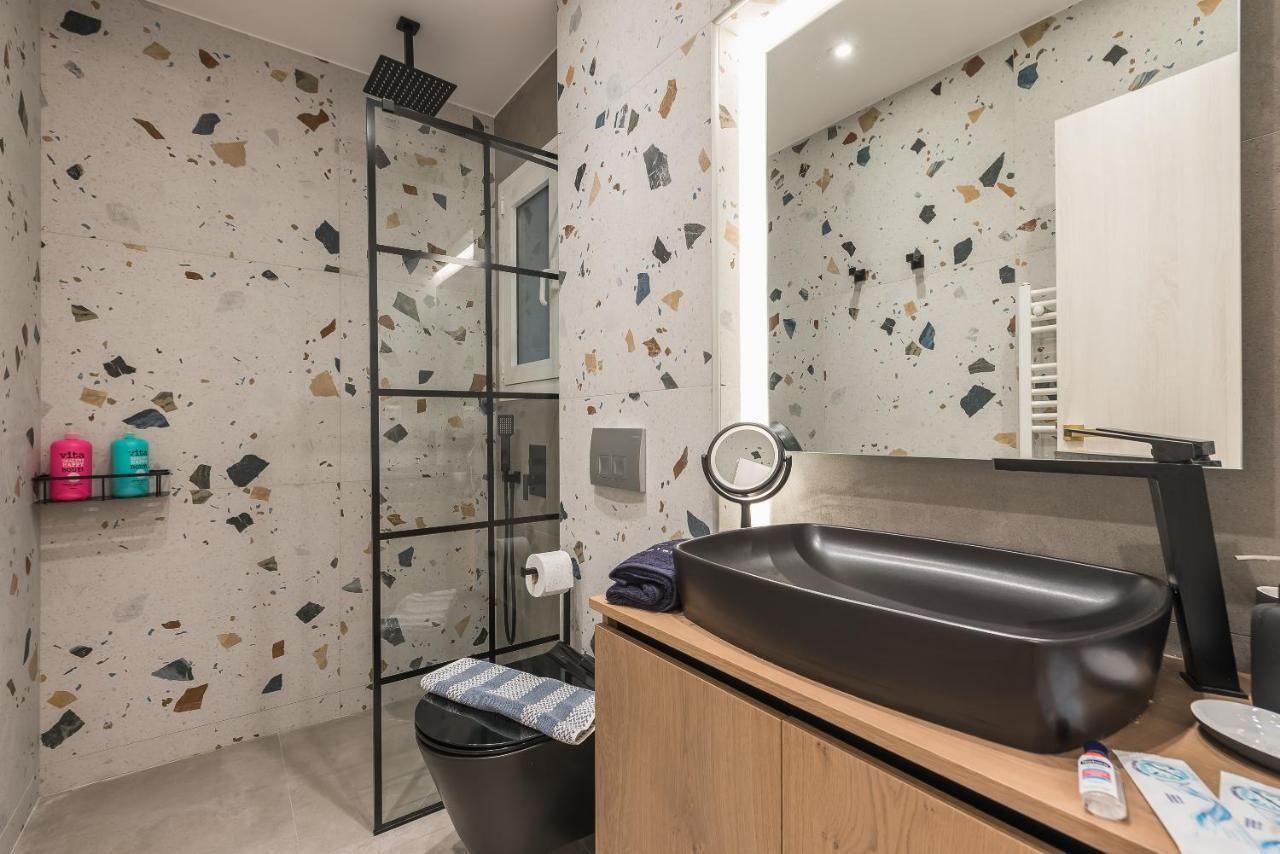 Chic And Comfort Home In Central Афіни Екстер'єр фото