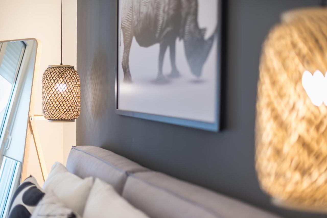 Chic And Comfort Home In Central Афіни Екстер'єр фото